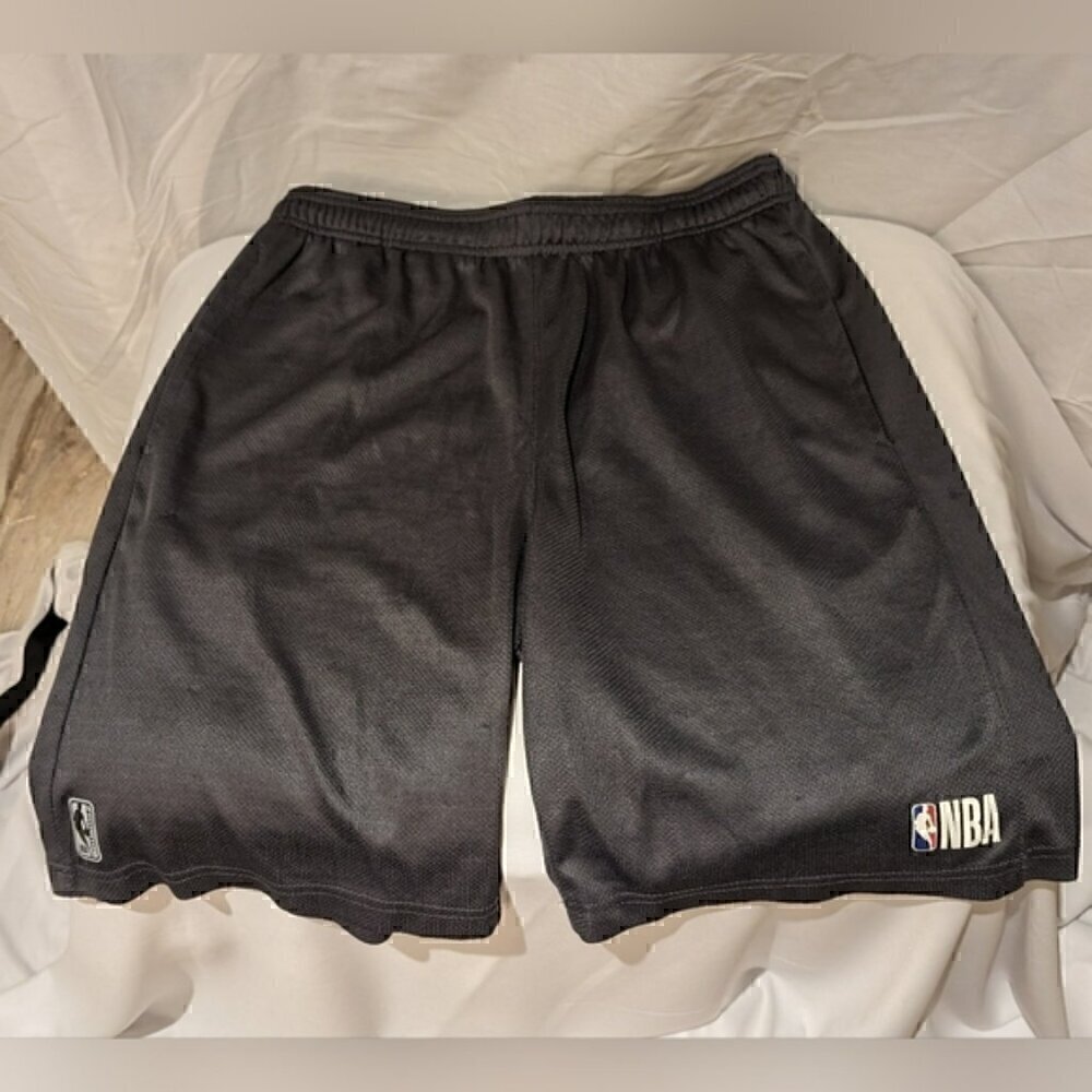 Grey NBA shorts XL